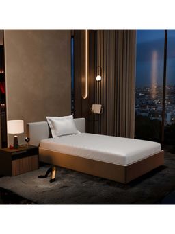 Stoa Paris - White Satin Single Fitted Sheet with 1 Pillow Cover