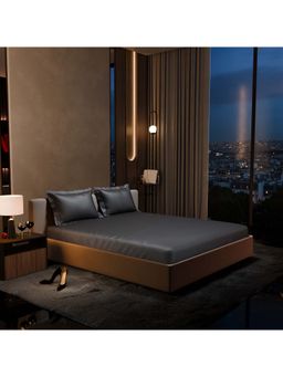 Stoa Paris - Grey Satin Fitted Sheet with 2 Pillow Covers