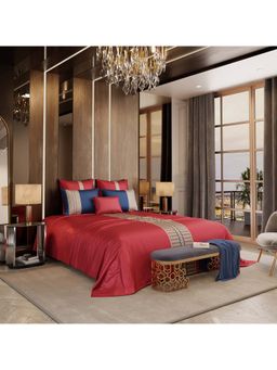 Stoa Paris - Red Crimson King Bedsheet with 4 Pillow Covers & Cushions