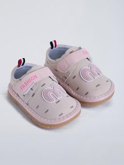 Hopscotch - Chenille Embroidery Booties Pink