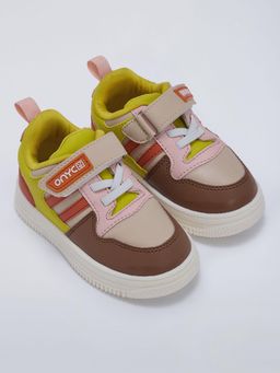 Hopscotch - Colorblock Lace Sneakers