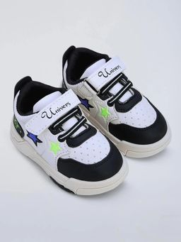Hopscotch - Colour-Block Star Sneakers