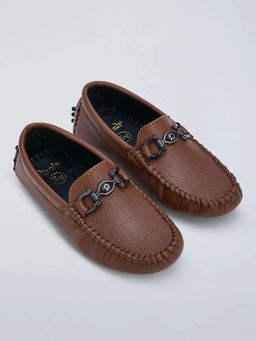 Hopscotch - Textured Loafers Brown
