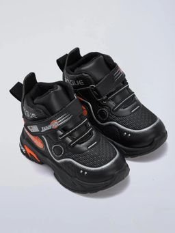Hopscotch - Ankle Textured Athletic Shoes Black