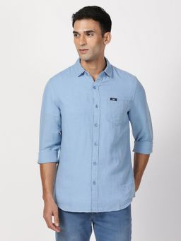 Lee - Men Solid Blue Shirt (Slim)