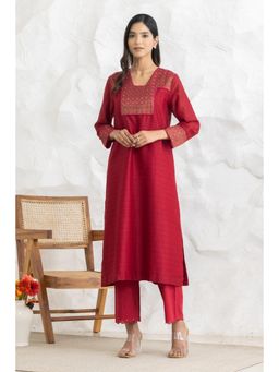 HAAVI BY PURAB - Red Inej Kurta