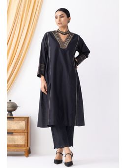 HAAVI BY PURAB - Black Saanjh Kurta