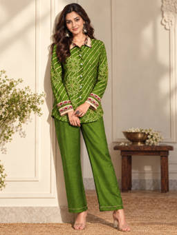 Autumnlane - Women Natural Crepe Printed Co-Ord Set