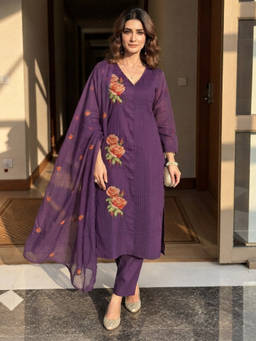 Autumnlane - Women Cotton Solid/Plain Kurta With Pant & Dupatta