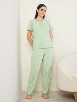 Sweet Dreams - Women'S Striped T-Shirt and Pyjama