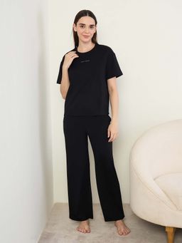 Sweet Dreams - Women'S Solid T-Shirt and Pyjama