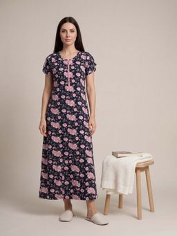 Sweet Dreams - Women'S Elegant Floral Printed Full-Length Nightdress.