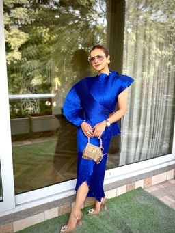 Aasabysimran - Sapphire Buckle Lunar Bloom In Electric Blue Top with Skirt