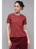 Maroon color option, Currently selected