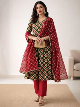 Gahan - Womens Green Viscose Rayon Foil Printed Kurta with Pant & Dupatta