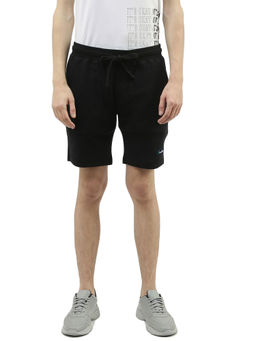 United Colors of Benetton - Men Black Solid Regular Fit Shorts