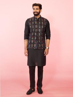 Vastramay - Black Embroidered Mandarin Neck Jacket Kurta With Pyjama