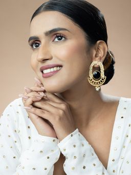 Niscka - Matte Finished Gold Plated Pearl and Ebony Earrings