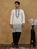 White color option, Sold out, Currently selected