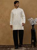 White color option, Sold out, Currently selected