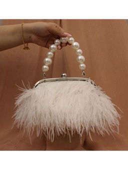 BE CHIC - Feather Paradise Clutch Ivory | With Pearl Handle