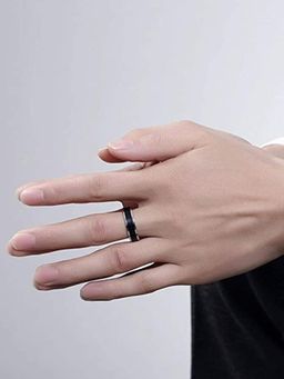 Yellow Chimes - Dual Tone Design Black & Silver Finger Stainless Steel Ring (11)