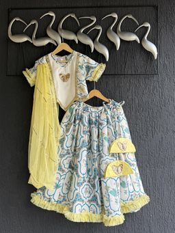 The Little Tales - Off White Butterfly Embellished Blouse And Lehenga With Dupatta
