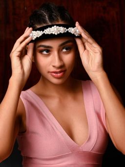 Odette - Black Velvet Hair Band