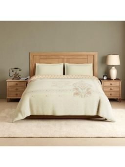 SPACES - Kantha 100% Cotton Ornate Print Double Quilt - Light Yellow