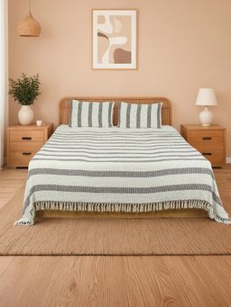 House This - Shivalik Double Bedcover In Grey Colour with Cotton