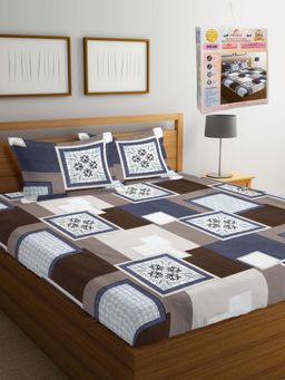 FABINALIV - Multicolor Geometric Cotton Blend King Bedsheet with 2 Pillow Covers