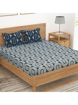 Story@Home - 152 Tc Blue & Grey Geometric King Bedsheet with 2 Pillow Covers