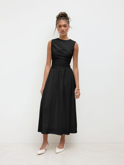 Cider - Round Neckline Ruched Midi Dress