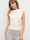 Cream color option, Currently selected