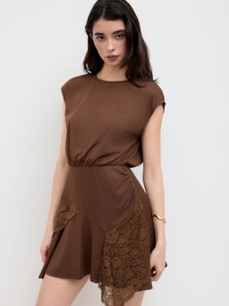 Cider - Round Neckline Lace Patchy Ruffle Hem Ruched Mini Dress