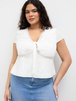 Cider - Cotton V-neck Broderie Anglaise Bowknot Blouse Curve & Plus