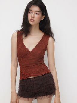 Cider - V-neck Floral Lettuce Trim Tank Top