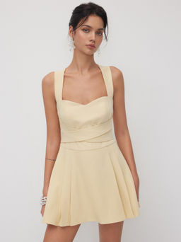 Cider - Sweetheart Bowknot Criss Cross Pleated Mini Dress