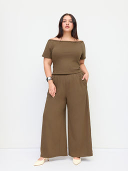 Cider - Cotton-blend Boat Neck Tee & Mid Rise Wide Leg Trousers Curve & Plus