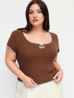 Cider - Knit Square Neck Short Sleeve Contrasting Binding Cut Out Crop Tee Curve & Plus