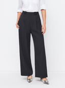 Black color option, Currently selected