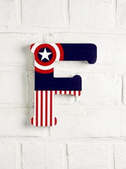 Pinch of Pretty - Caption America F