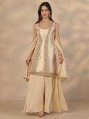 Gold color option, Currently selected