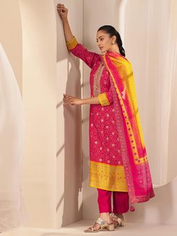 Libas Art - Red Silk Blend Kurta With Pant & Dupatta