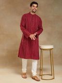 Maroon color option, Currently selected