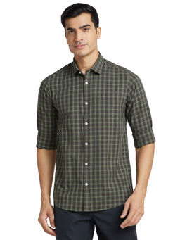 ColorPlus - Dark Green Shirt