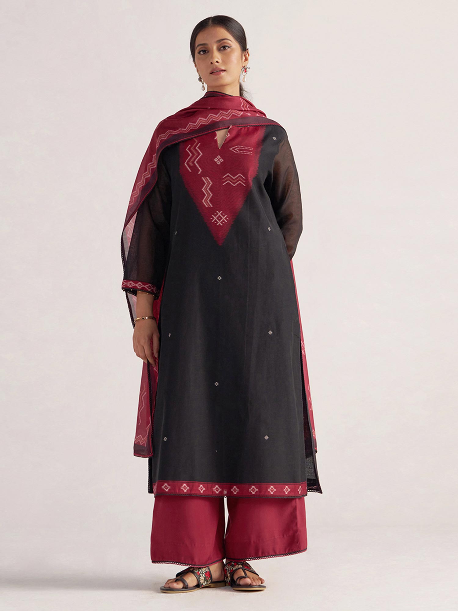 ganga fashions Women Black Chanderi Abstract Kurta with Palazzo and Dupatta-picture-10