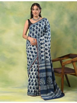 Ushvii - Women Indigo Mulmul Abstract Saree with Unstitched Blouse