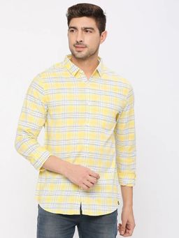 Spykar - Mens Powder Yellow Slim Fit Cotton Checkered Shirt