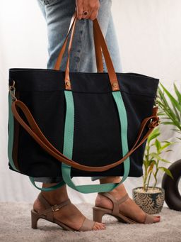 Visual Echoes - Urbania An Oversized Tote Bag Navy Blue